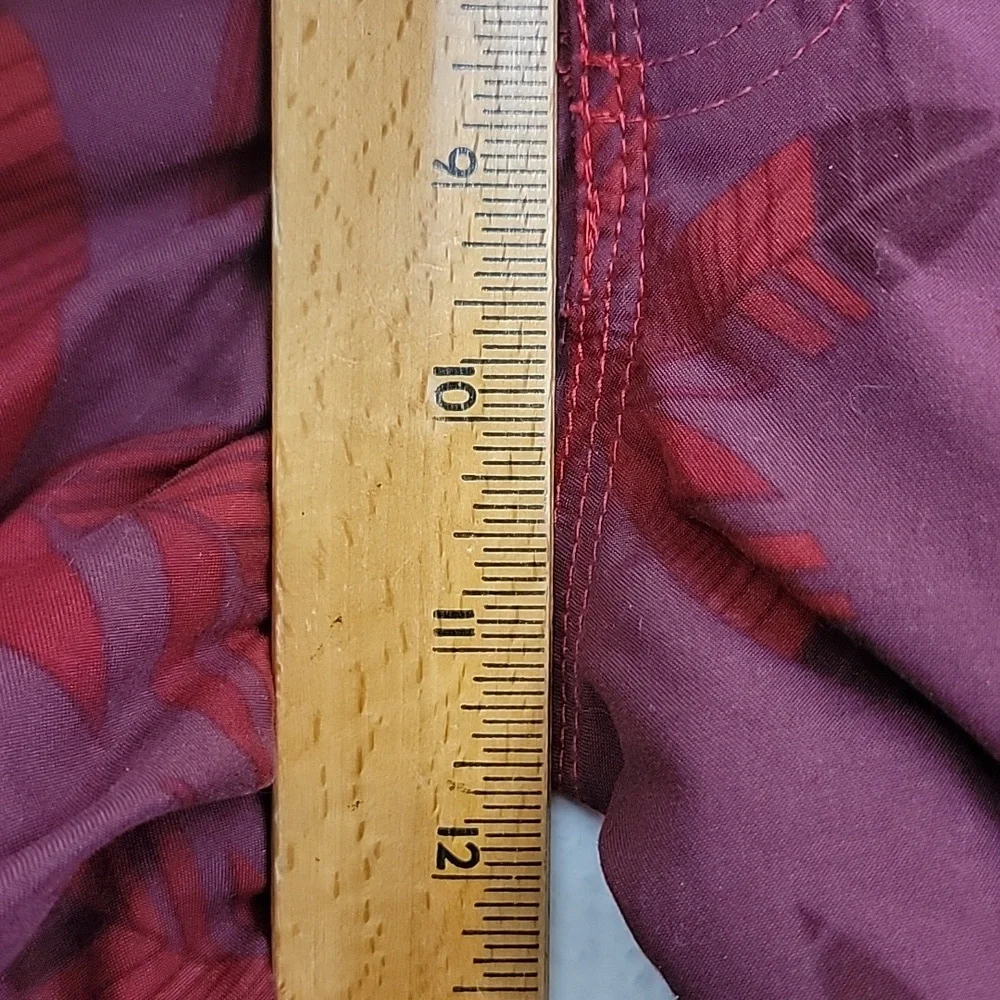 Mossimo Red & Wine Hawaiian Print Shorts 38 - Picture 6 of 13